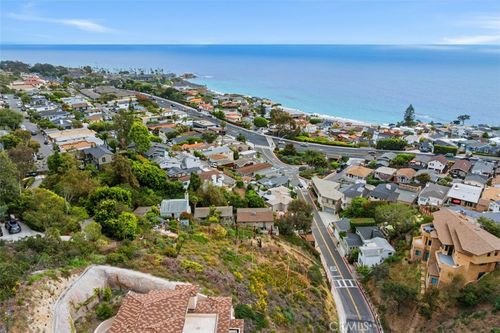 375 Nyes Pl, Laguna Beach, CA, 92651-4114 | Card Image