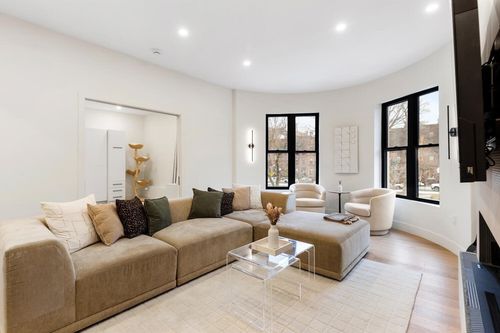 apt-24-382 Commonwealth Ave, Boston, MA, 02215-2828 | Card Image