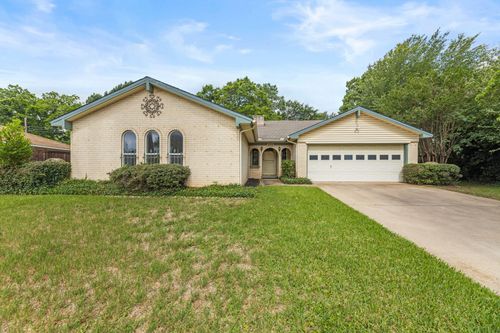 2502 Ashbury Drive, Arlington, TX, 76015 | Card Image