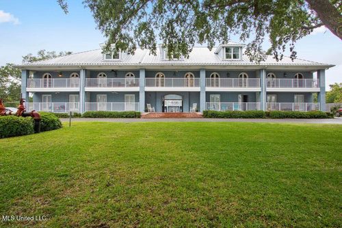 114-1282 Beach Blvd, Biloxi, MS, 39530-3641 | Card Image
