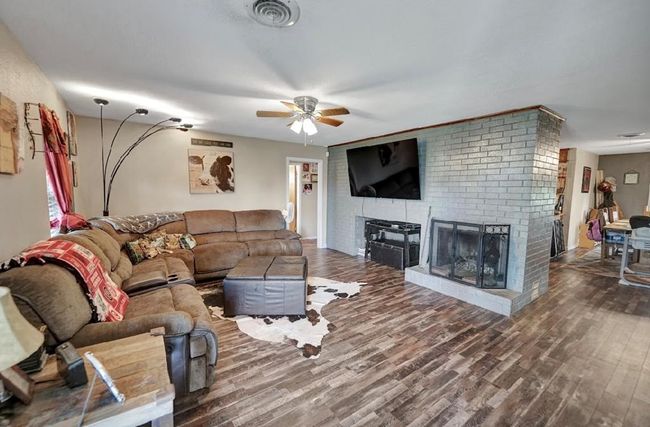 7605 N Service Rd, House other with 3 bedrooms, 2 bathrooms and 2 parking in Big Spring TX | Image 6