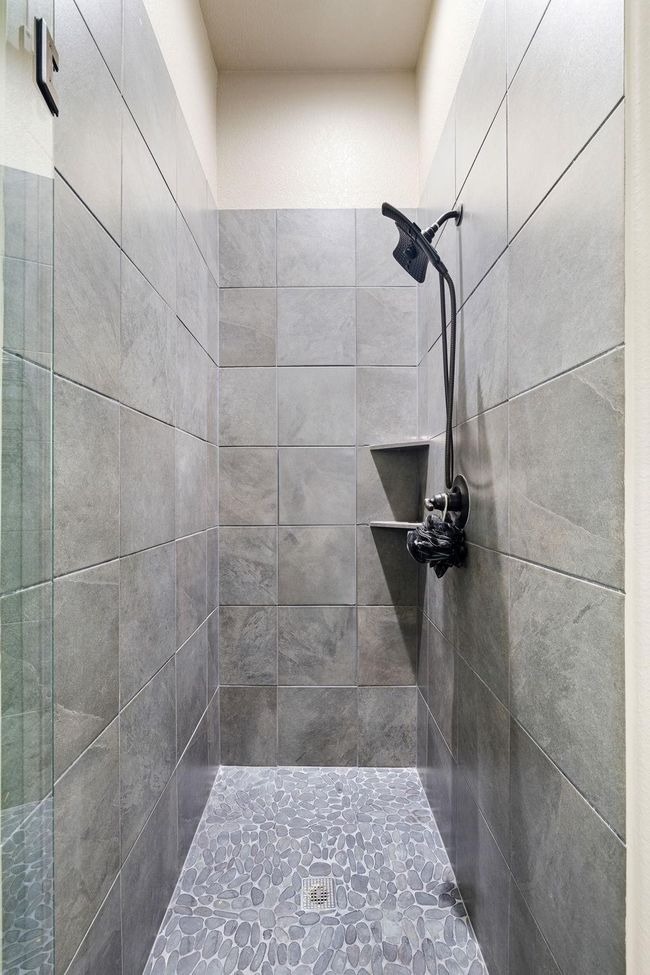 Full bath with a shower stall | Image 28