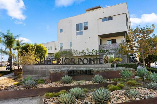 617 W 17th St, Costa Mesa, CA, 92627-3605 | Card Image