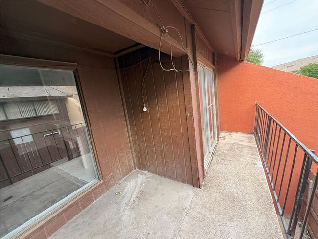 APT-2166 - 7152 Fair Oaks Ave, Condo with 1 bedrooms, 1 bathrooms and null parking in Dallas TX | Image 12