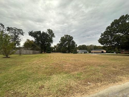 25 Mcgee St, Lonoke, AR, 72086-2331 | Card Image