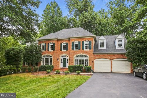 11400 Towering Oak Way, RESTON, VA, 20194-1000 | Card Image