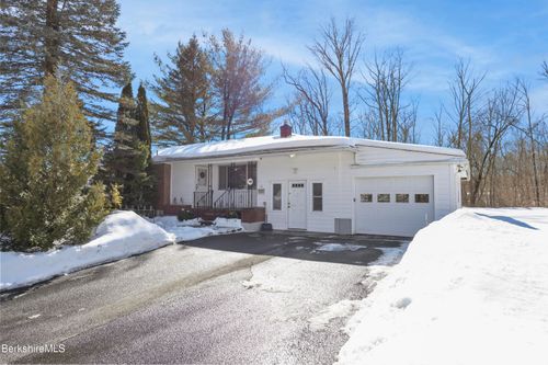 89 Delancy Ave, Pittsfield, MA, 01201 | Card Image
