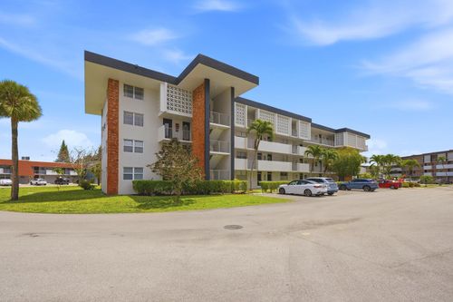 303-2991 Nw 46th Ave, Lauderdale Lakes, FL, 33313-1851 | Card Image