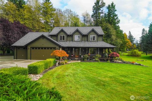 22833 107th Ave Ne, Arlington, WA, 98223-6108 | Card Image