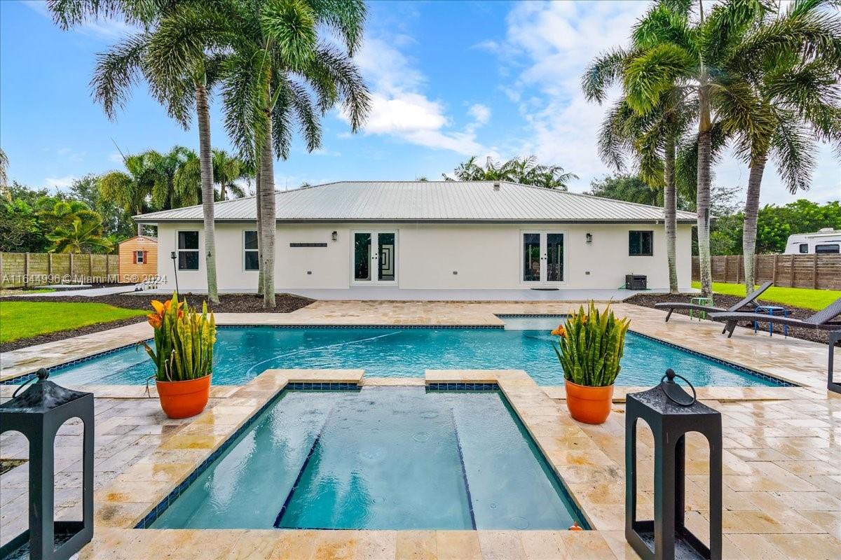 202nd Pl, Homestead, FL 33030