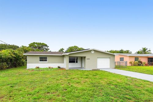 1252 Ne South St, Jensen Beach, FL, 34957-4848 | Card Image