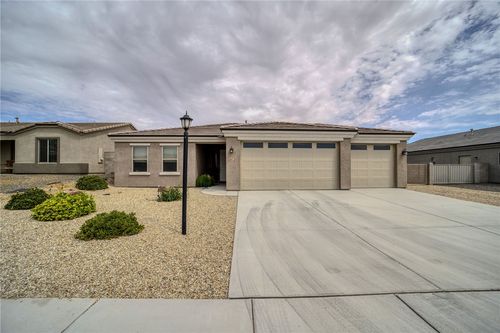 2673 E Punta Vis, Kingman, AZ, 86409-5102 | Card Image