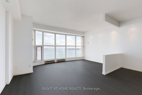 2205-99 Harbour Sq, Toronto, ON, M5J2H2 | Card Image