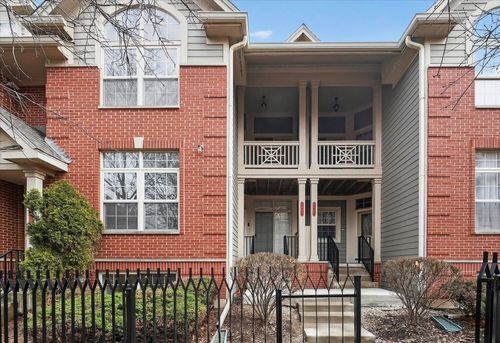 8461 Callie Ave, Morton Grove, IL, 60053-3704 | Card Image