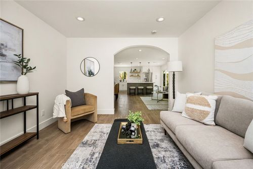 20031 Shorewood Circle, Huntington Beach, CA, 92646 | Card Image