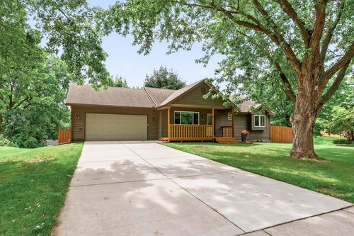 9987 64th Cir N, Maple Grove, MN, 55369-6276 | Card Image