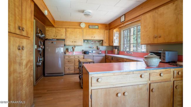 Kitchen 1 | Image 6