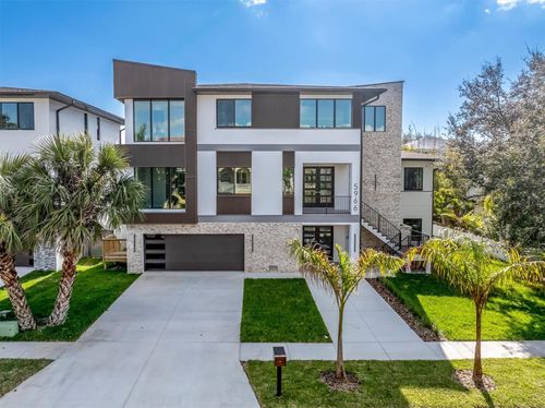 5966 Bayview Cir S, Gulfport, FL, 33707-3930 | Card Image