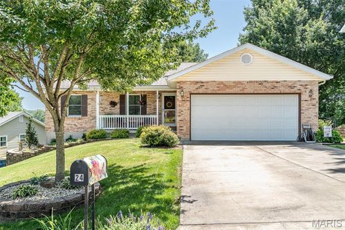 24 Mike Alan Drive, Washington, MO, 63090 | Card Image