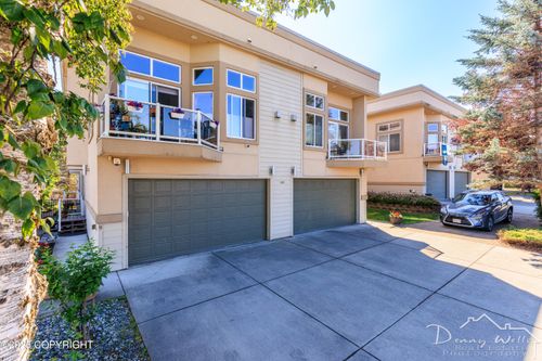 apt-9-140 W 10th Ave, Anchorage, AK, 99501-3659 | Card Image