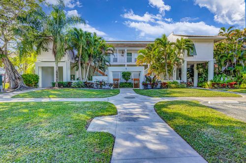 296 Cypress Point Dr, Palm Beach Gardens, FL, 33418-7150 | Card Image