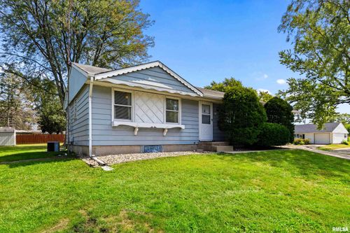 59 Imperial Dr, Galesburg, IL, 61401-2279 | Card Image