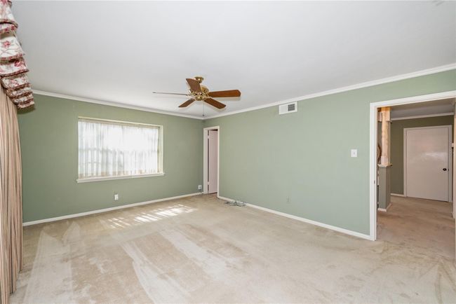 6211 Darby Way, House other with 5 bedrooms, 3 bathrooms and 2 parking in Spring TX | Image 18