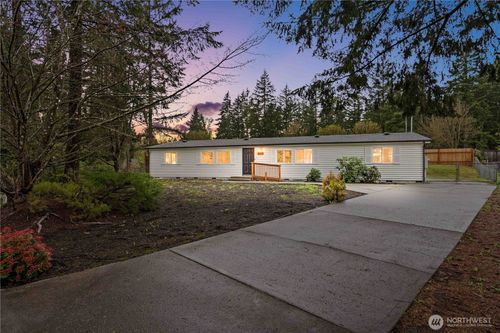 6494 Glen Court Se, Lacey, WA, 98503 | Card Image