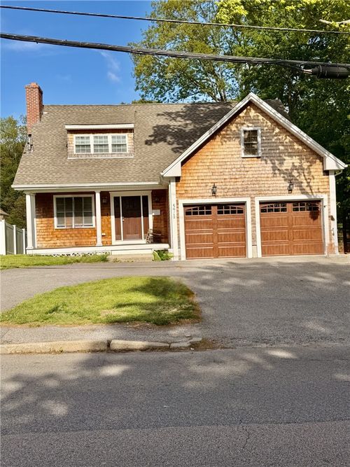 571 Fruit Hill Ave, North Providence, RI, 02911-2134 | Card Image