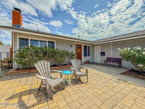 232 Village Sq, Fillmore, CA, 93015-1701 | Card Image