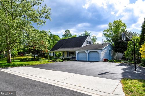 3306 Moreland Pl, BOWIE, MD, 20715-1843 | Card Image