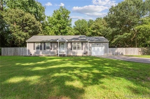 7989 Pinetta Rd, Gloucester, VA, 23061-3233 | Card Image