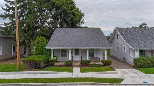 556 Division St, Huntington, IN, 46750-2224 | Card Image