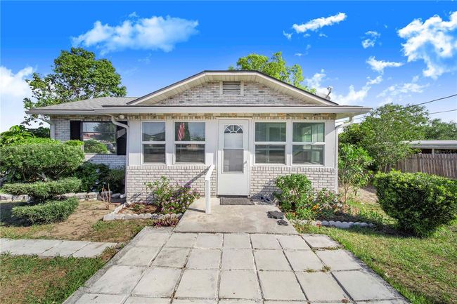 321 E Merrill Ave, House other with 2 bedrooms, 1 bathrooms and null parking in DUNDEE FL | Image 4