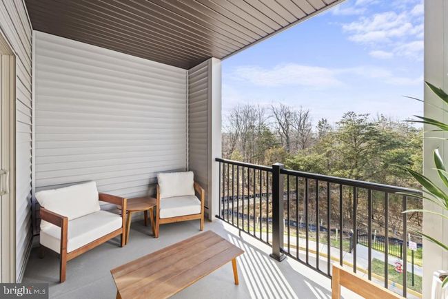 13628 Innovation Station Loop, Home with 3 bedrooms, 3 bathrooms and null parking in HERNDON VA | Image 17