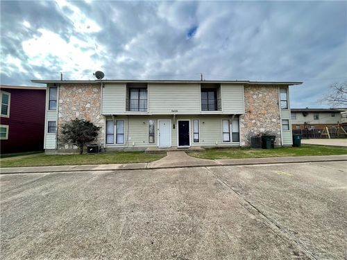 b-2406 Toro Ln, Bryan, TX, 77807-2307 | Card Image