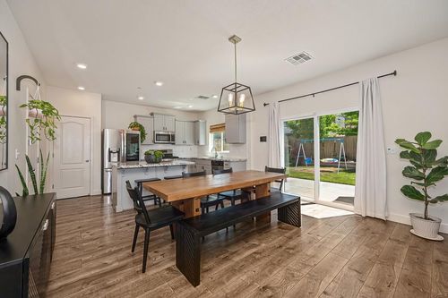 4024 Fairgrove Lane, Roseville, CA, 95747 | Card Image