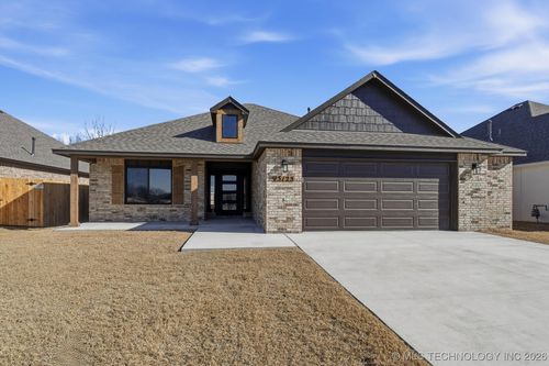 13125 S 105th East Ave, Bixby, OK, 74008 | Card Image