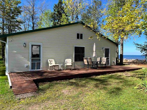 2-cottages-101 &amp; 119 Pearl Street, Ontonagon, MI, 49953 | Card Image