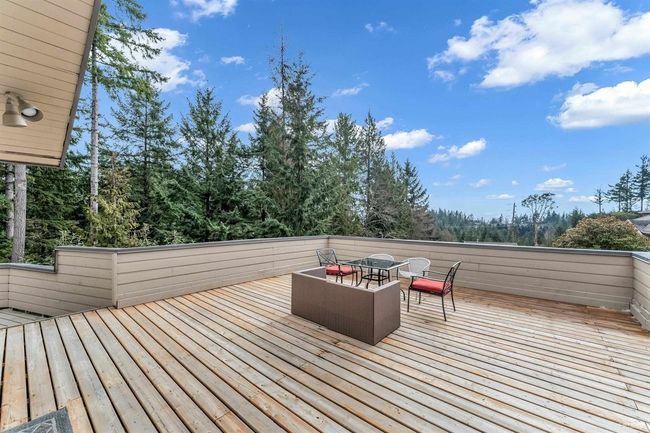 4648 Woodburn Road, House other with 6 bedrooms, 4 bathrooms and 2 parking in West Vancouver BC | Image 27