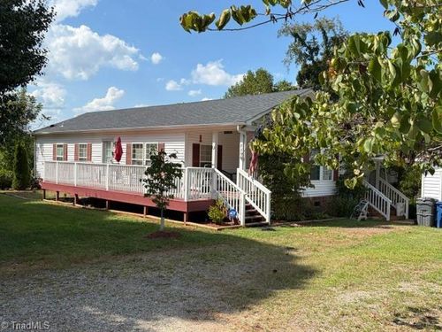 736 Winkler Mill Rd, Wilkesboro, NC, 28697-8348 | Card Image