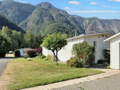 34 - 62790 Flood Hope Rd, House other with 2 bedrooms, 3 bathrooms and 1 parking in Hope BC | Image 2