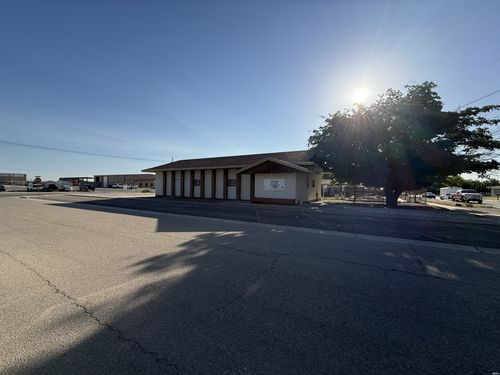 11-505 W Richey Ave, Artesia, NM, 88210-3416 | Card Image