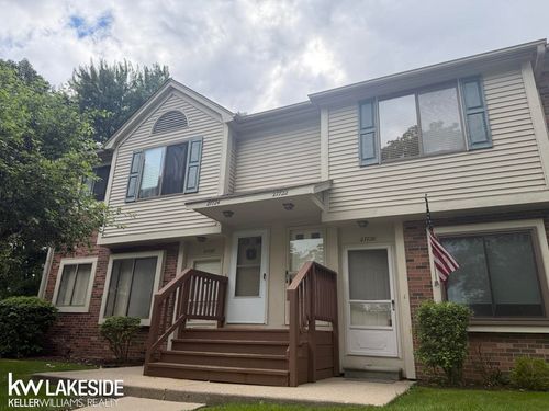 27722 Harrison Woods Ln, Harrison Township, MI, 48045-3547 | Card Image