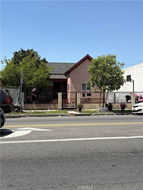 7607 S San Pedro, Los Angeles, CA, 90003 | Card Image