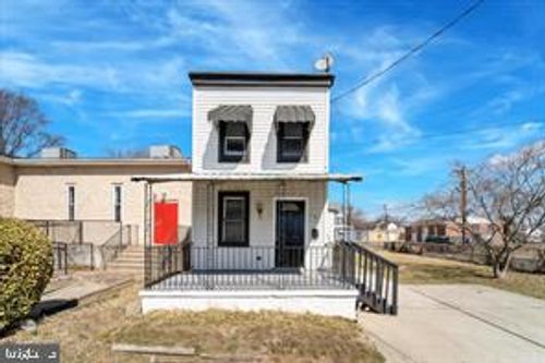 137 Belmont St, BURLINGTON, NJ, 08016-1629 | Card Image