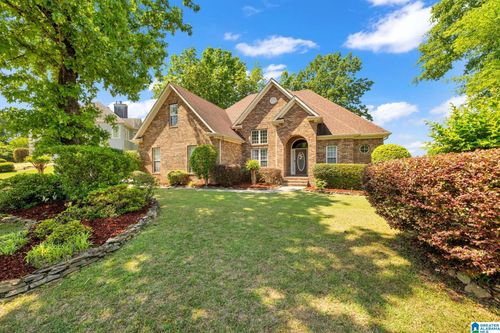 117 Grande View Pkwy, MAYLENE, AL, 35114-6095 | Card Image