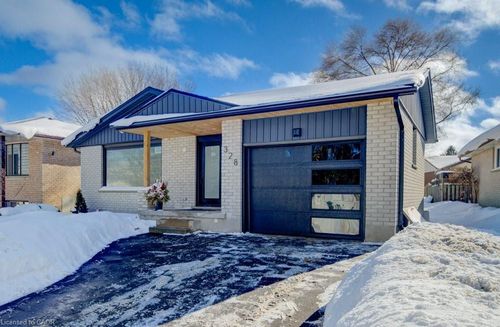 328 The Country Way, Kitchener, ON, N2E2T3 | Card Image