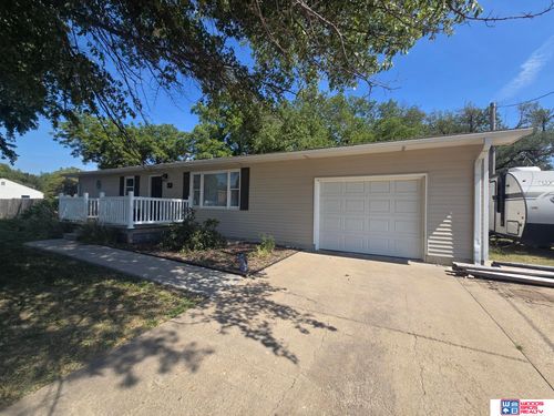 206 Cedar Street, Beatrice, NE, 68310 | Card Image