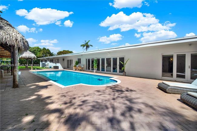 7860 Sw 134 Th St, House other with 4 bedrooms, 3 bathrooms and null parking in Pinecrest FL | Image 32